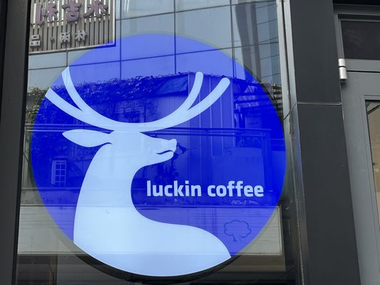 Caixa de luz de publicidade acrílica LED personalizada para painel de exibição externo