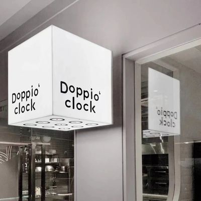 Tamanho personalizado Sinalização de caixa de luz exterior com moldura de aço inoxidável e fonte de luz LED