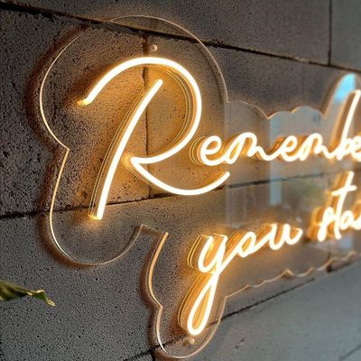 Tea Green Custom Wall Hanging Neon Sign Light USB/bateria operada Regalo de aniversário Arte de parede Led Neon Night Light