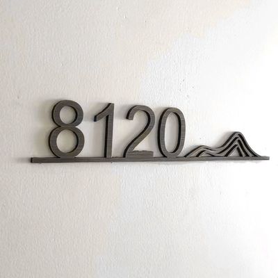 Signos de letras metálicas de alfabeto 3D não iluminados de grande porte com vida útil de 30 C