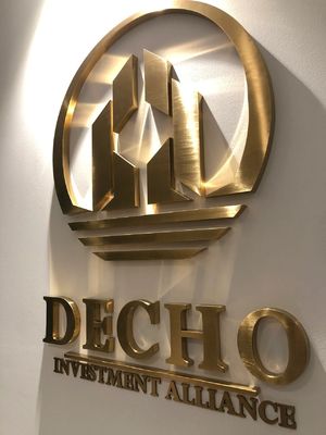Publicidade em ouro 3D LED sinais eletrônicos para logotipo da loja Light Board Display Promoção