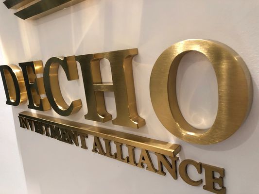 Sinais LED de publicidade de metal exterior personalizados para promoção do logotipo da loja