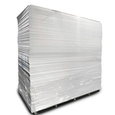 Isolamento acústico de alta densidade PVC/WPC Foam Board/Sheet para painéis de parede
