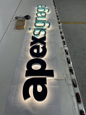 Dimensão personalizada LED Letras de canal de metal retroiluminado sinal para publicidade externa personalizada