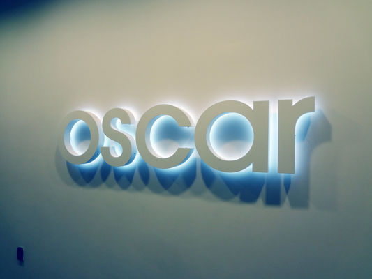 12V LED Strips Custom Metal Business Advertising Signage para escritório Logotipo de letras de parede
