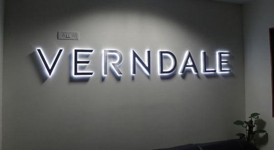 Logotipo de carta de aço inoxidável de temperatura 28C para decoração de edifícios comerciais