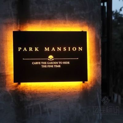 Placas de porta de aço inoxidável 3D LED para casas de campo Números de endereço Vida útil 50000 horas