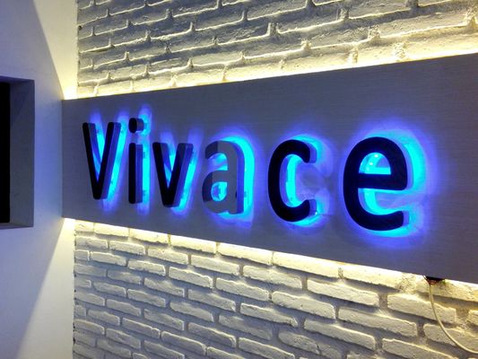 3D Custom Seiko LED retroiluminado Palavra de aço inoxidável sinal de carta de canal para loja de varejo