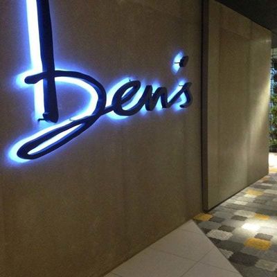 Sinalização logotipo retroiluminado letras LED com luz branca suave e quente